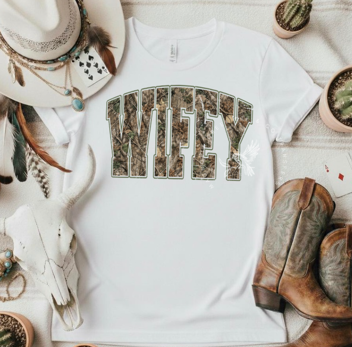 Camo Wifey